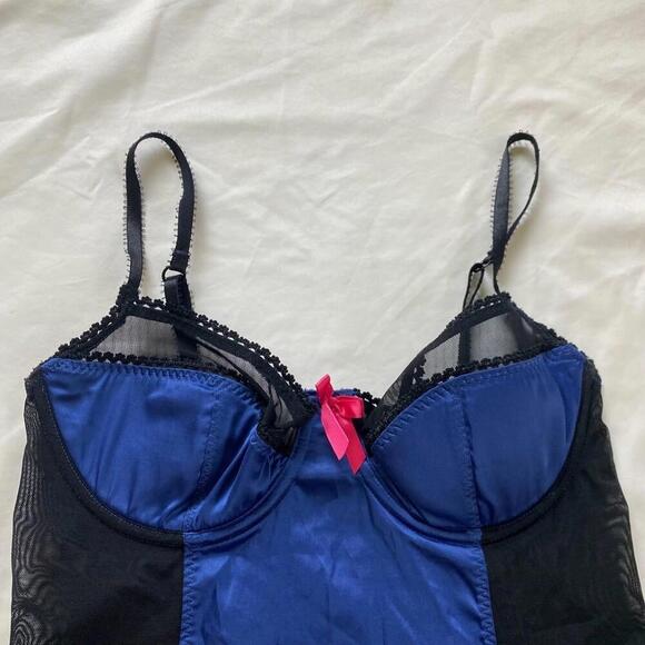 Victoria Secret Corset top - Picture 2 of 4